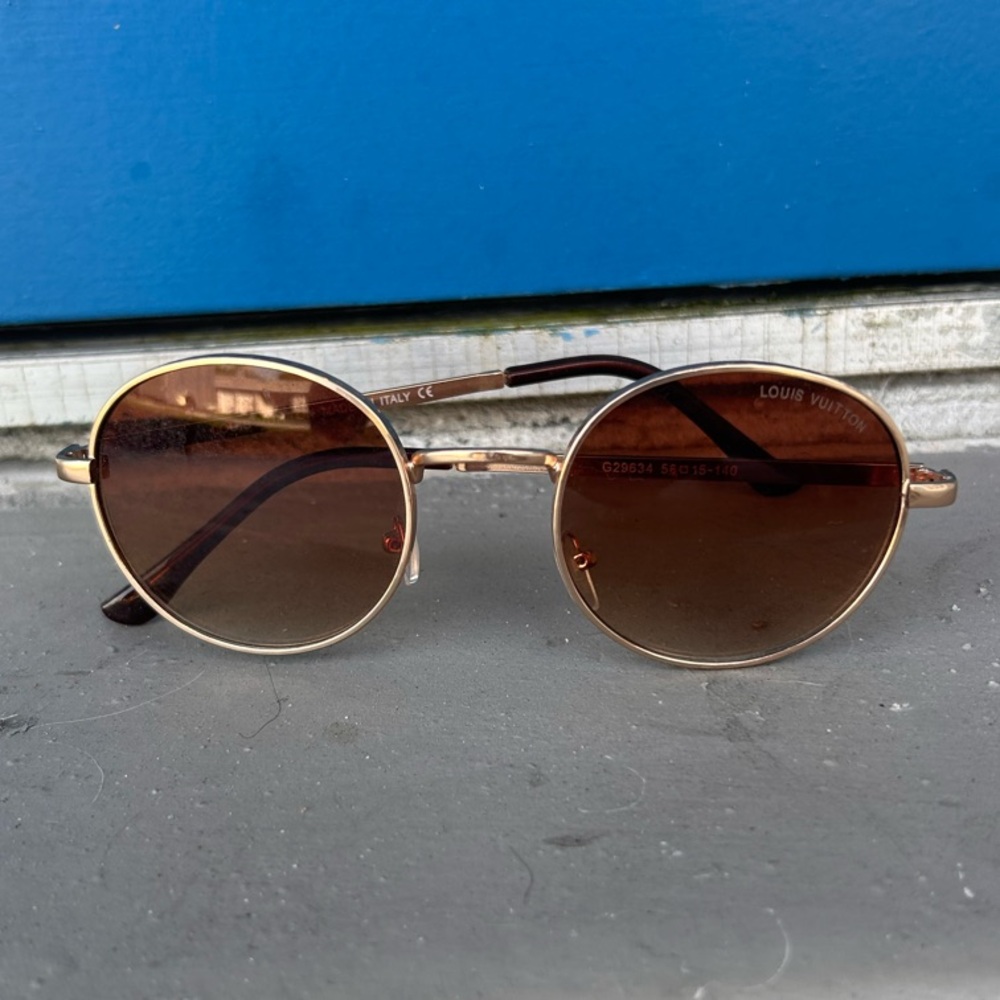 Unisex Louis Vuitton Vintage Sunglasses
